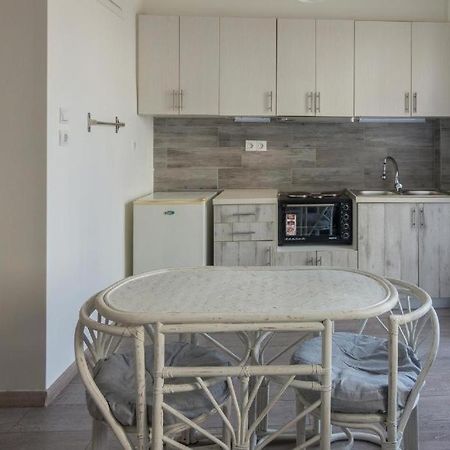 Lovely Studio Apartment For 2 Ppl In 아테네 외부 사진