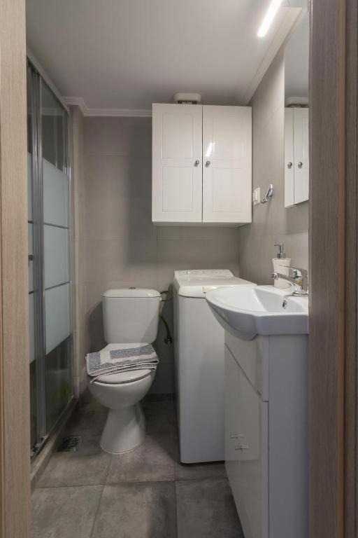 Lovely Studio Apartment For 2 Ppl In 아테네 외부 사진